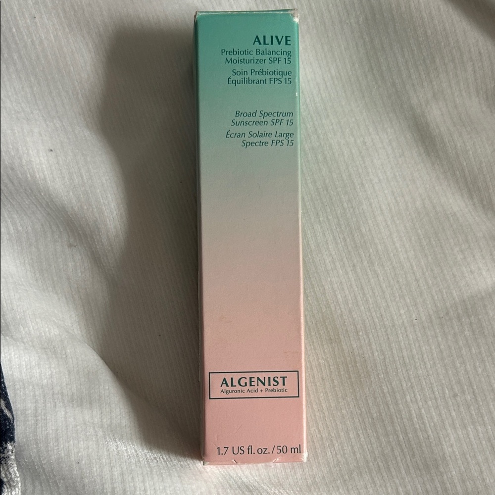 Algenist Alive Prebiotic Moisturizer SPF 15